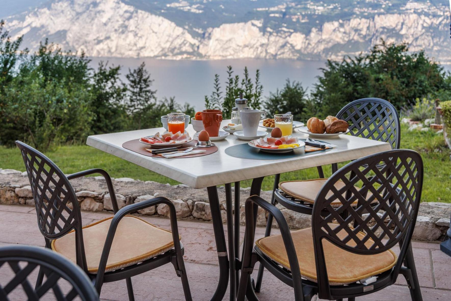 Agriturismo San Maggiore Malcesine Eksteriør bilde